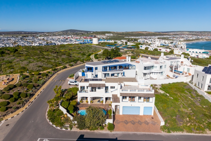 4 Bedroom Property for Sale in Paradise Beach Western Cape